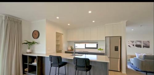 Whitianga House | The Keenans