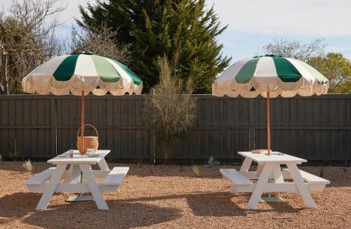 Tootgarook Hotel | The Keith Motel