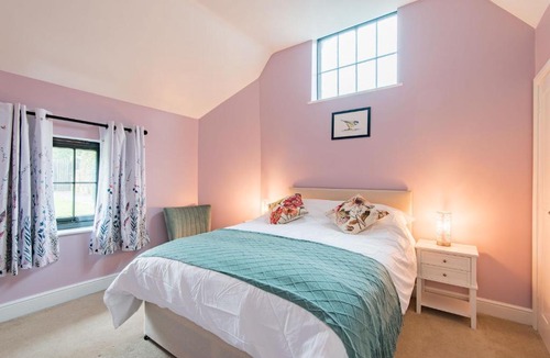 Norton House | The Kennels by Bloom Stays