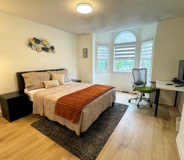 Oshawa House | The Khan Villa