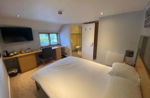 East Malling and Larkfield Hotel | The King and Queen