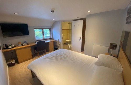 East Malling and Larkfield Hotel | The King and Queen