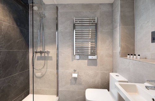 Thirlmere Hotel | The King's Head Inn