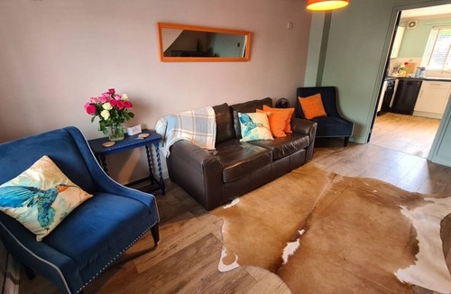 Kingsbury House | The Kingfisher at Kingsbury