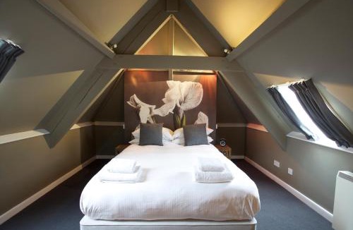 Didmarton Hotel | The Kings Arms