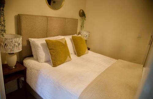 Eccleshall Hotel | The Kings Arms