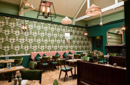 Woodstock Hotel | The Kings Arms