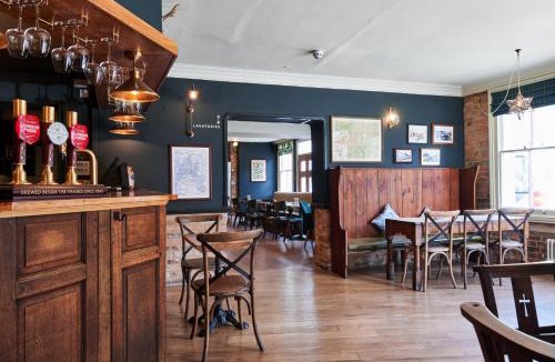 Woodstock Hotel | The Kings Arms