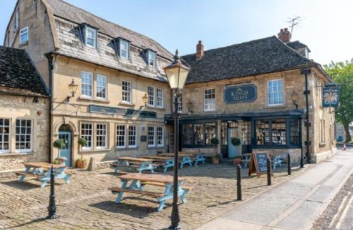 Melksham Hotel | The Kings Arms Hotel