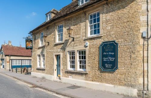 Melksham Hotel | The Kings Arms Hotel