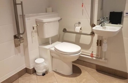 Melksham Hotel | The Kings Arms Hotel - Inn