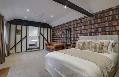 Saint Osyth Hotel | The Kings Arms Rooms