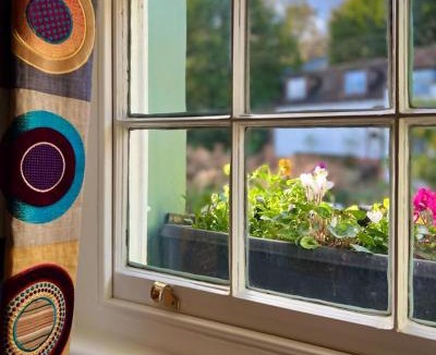 Holmbury St Mary Hotel | The Kings Head