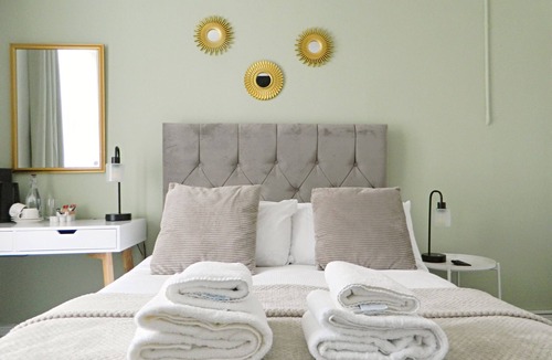 Warwick Town Centre Bed & Breakfast | The Kings Head Inn