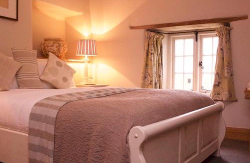Kingsdon Hotel | The Kingsdon Inn