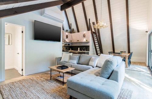 Lake Arrowhead Hotel | The Kingsley Hotel - Exclusive Buyout for Groups, Retreats & Events