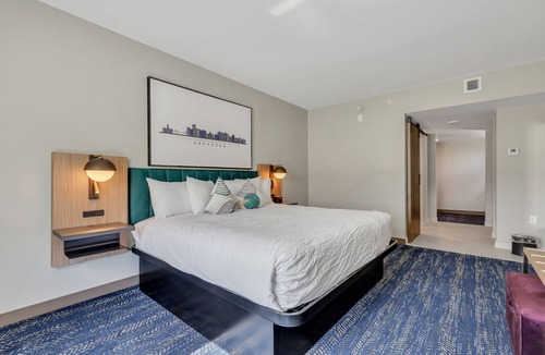 Garden City Hotel | The Kingston Hotel