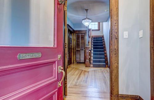 Lunenburg Apartment | The Kinley House