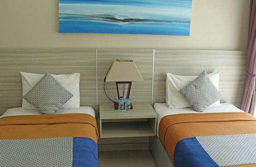 Sunset Road Bed & Breakfast | The Kirana Sunset