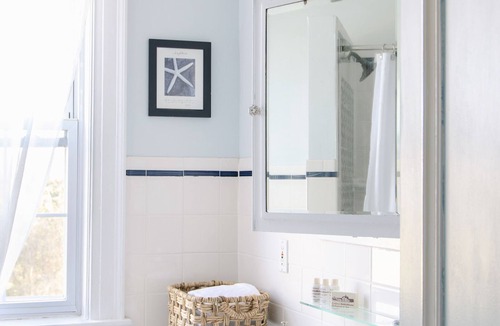 Town of New Castle Bed & Breakfast | The Kittle House Inn