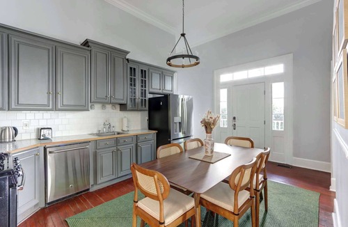 Savannah Victorian District House | The Koi Estate | Historic Charm | Dual Balconies!