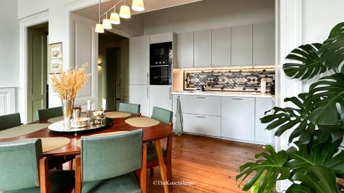 Tourcoing House | The Kooch House 1