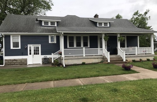 Clinton House | The Kruse Cottage