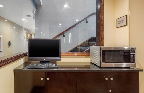 Greenwood Hotel | The L Hotel