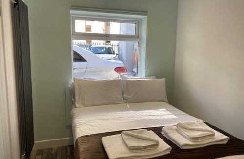 Portsmouth Bed & Breakfast | The Lady Hamilton B&B