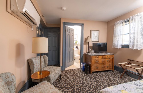 Easton Bed & Breakfast | The Lafayette Inn