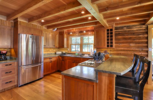 Oquossoc Cottage | The Lake Escape on Rangeley Lake