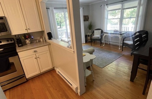 Greentown House | The Lake House - 500 ft. from Lake Wallenpaupack