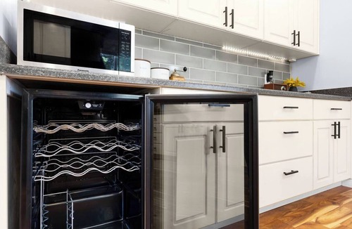 Newport House | The Lake House at Sacheen