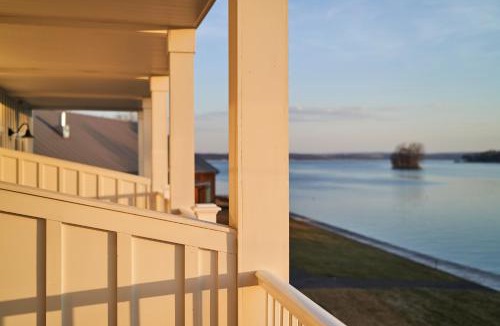 Canandaigua Hotel | The Lake House on Canandaigua