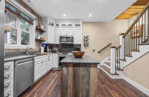 Fair Play House | The Lake Place