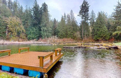 Snoqualmie House | The Lake's Hidden Gem