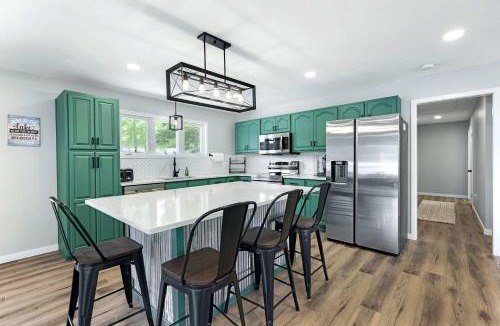 Camdenton House | The Lake Shack - Waterfront Life