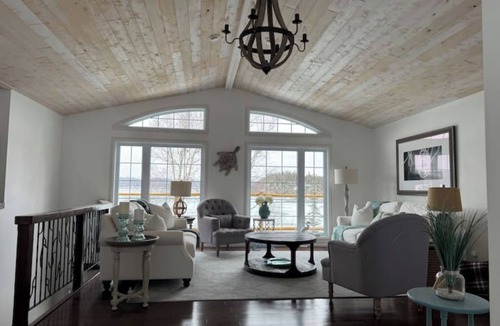 Rossport House | The Lakehouse on Nicol Island