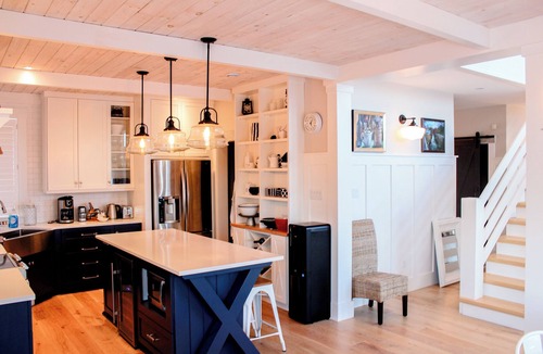 Whitbourne Cottage | The Lakehouse on Sunset