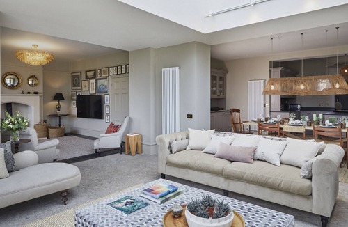 Lechlade Apartment | The Lakes By YOO