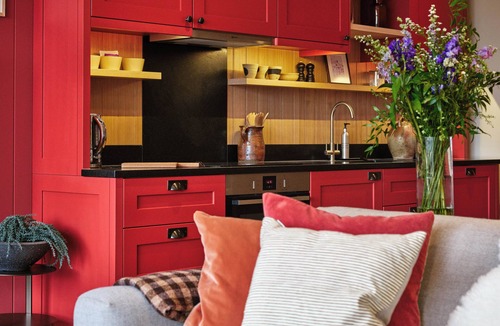 Lechlade Apartment | The Lakes By YOO