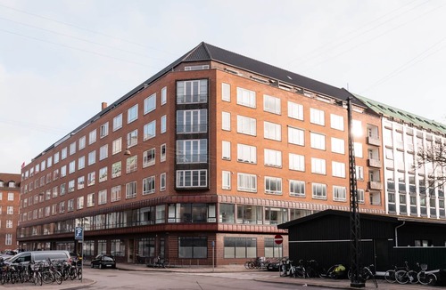 København V Apartment | The Lakes Studio by Daniel & Jacob's