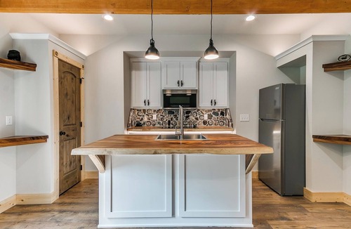 Skiatook House | “The Lakeside Fortress: A Romantic Fairy Tale Overlooking Skiatook Lake."