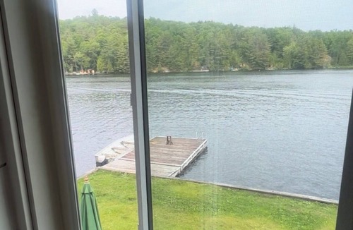 Minden Hills Cottage | The Lakeside Hideaway