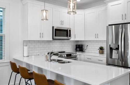 Old Hickory House | The Lakeside Landing