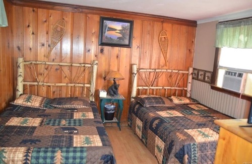 Brier Hill Cabin | The Lakeside Lodge