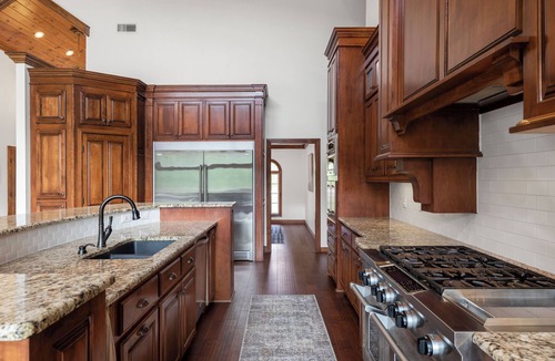 Eureka Springs House | The Lakeside Stay