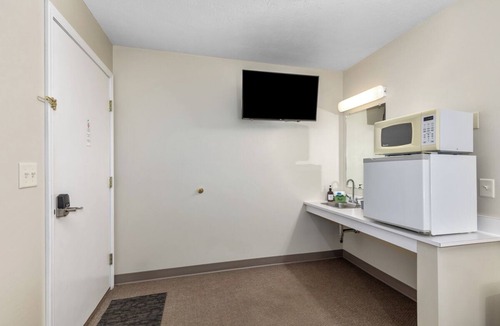 Lake City Hotel | The Lakeview Motel