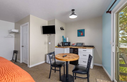 Lake City Hotel | The Lakeview Motel
