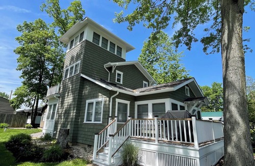 Lakeview House | The Lakeview Retreat